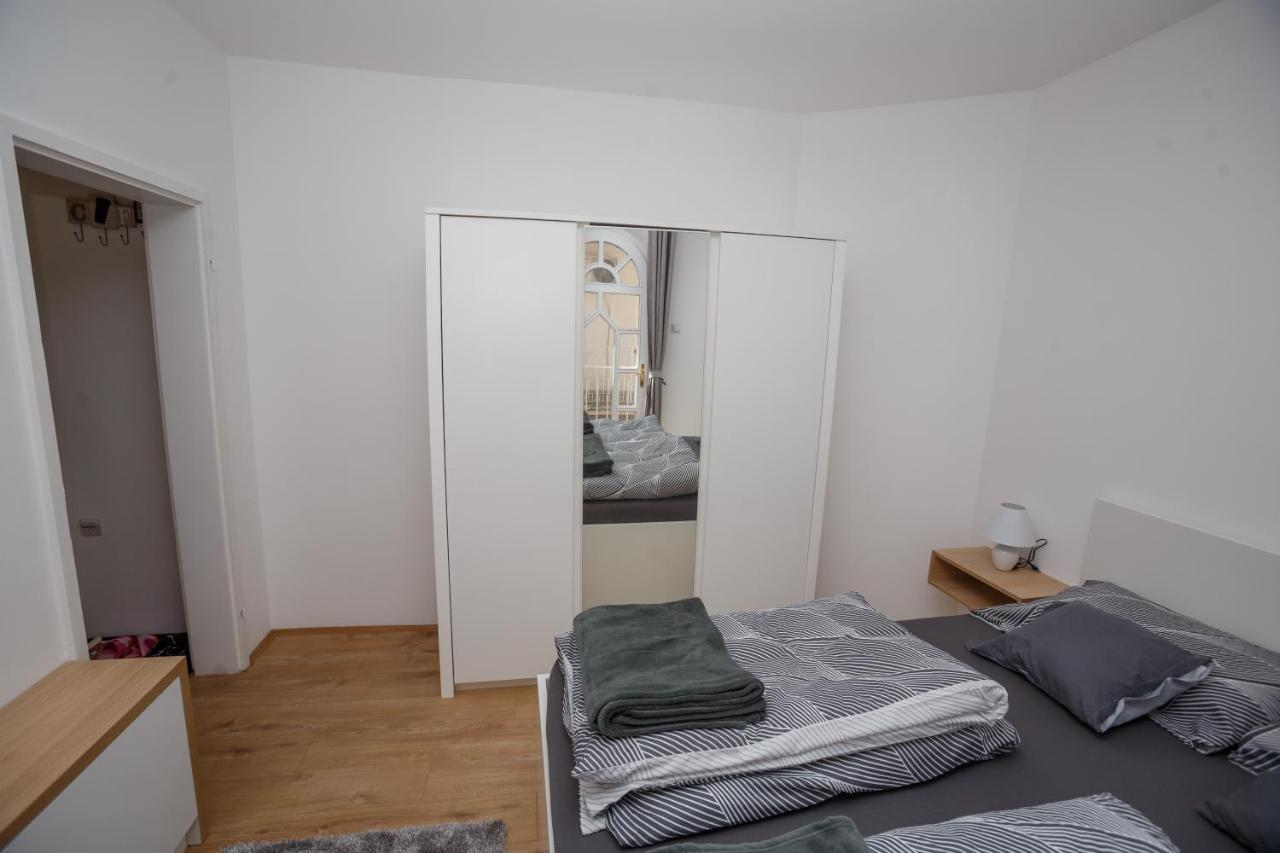 Nacional 1 Apartment Studio Subotica Dış mekan fotoğraf